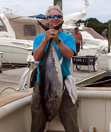 Chas with tuna.JPG (31124 bytes)